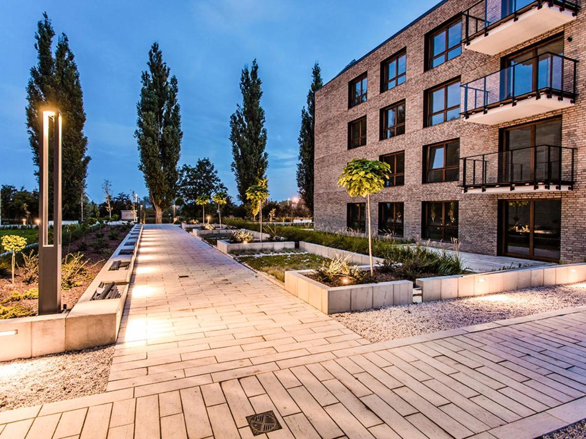 Comfort Inn Apartments - Gdansk, Sadowa Extérieur photo
